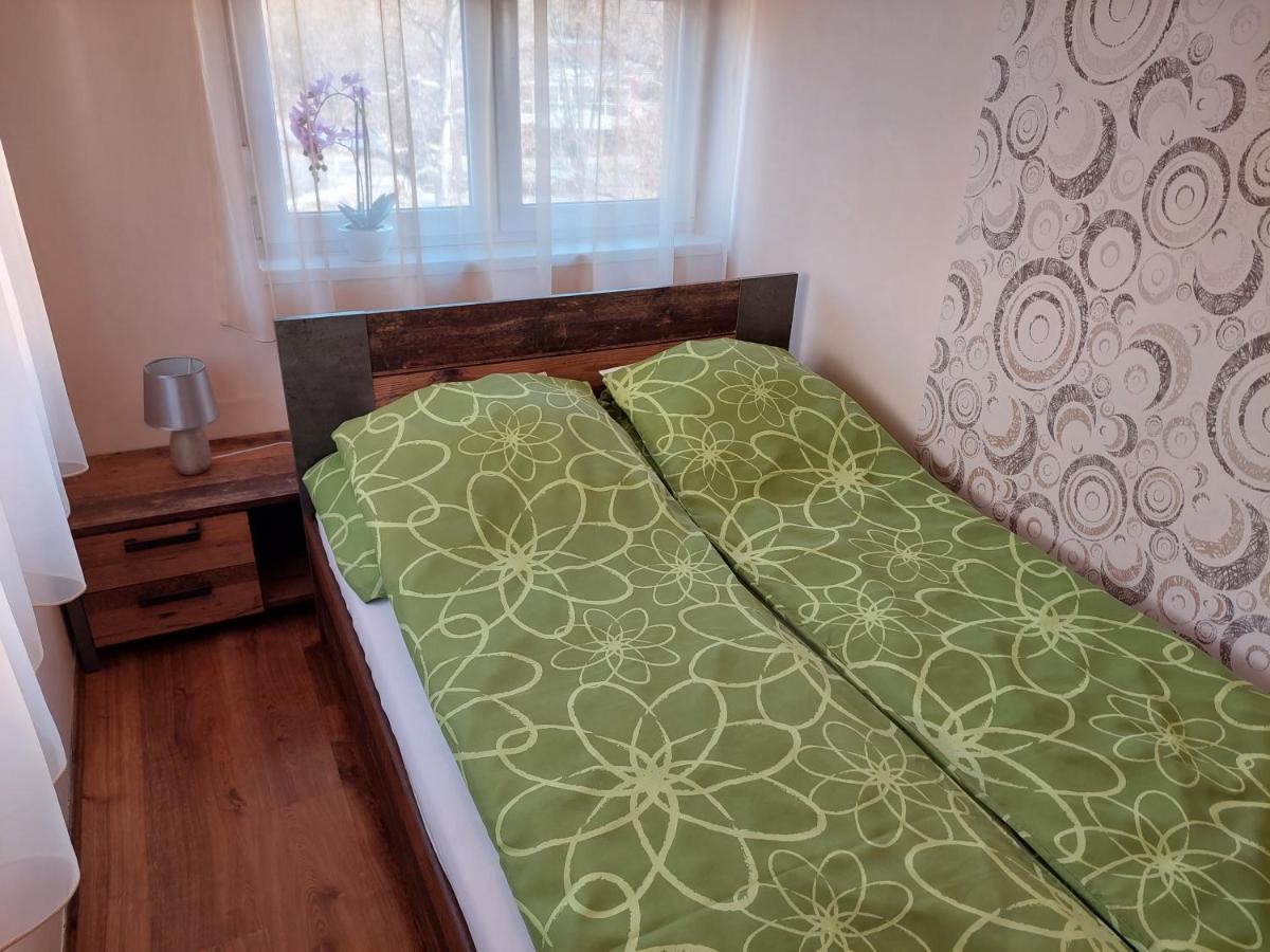 Samuci Apartman Hajdúszoboszló المظهر الخارجي الصورة